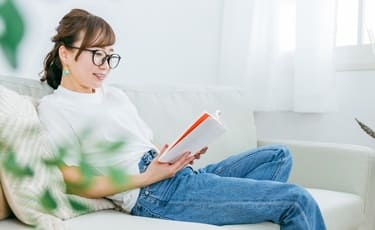読書の風景画像
